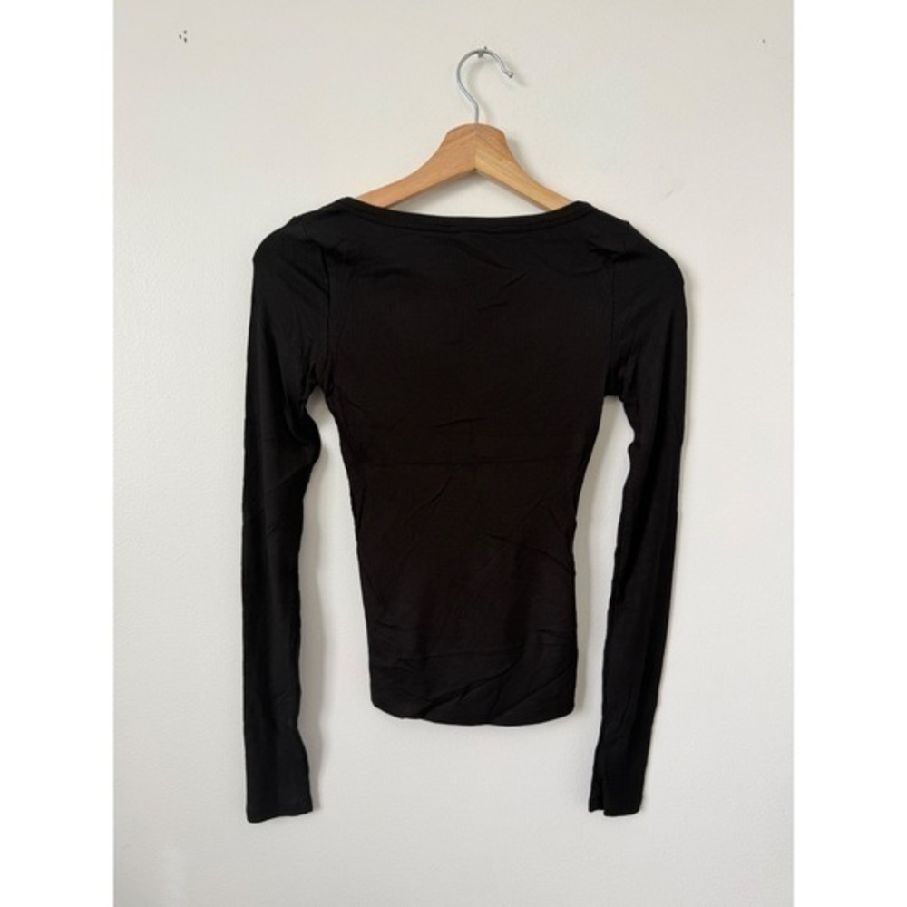 Streetwear Society Women's Ribbed Long Sleeve V-Neck Shirt Pack – Black Size S - Picture 3 of 3